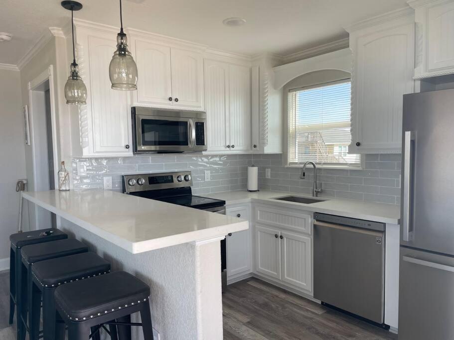 Surfside Beachfront Luxe Exterior foto
